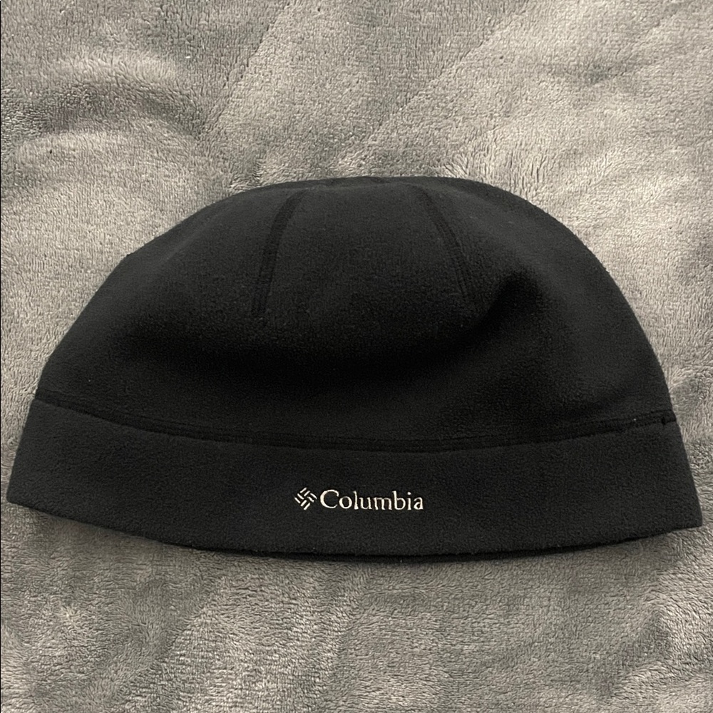 Columbia Classic Black Fleece Hat